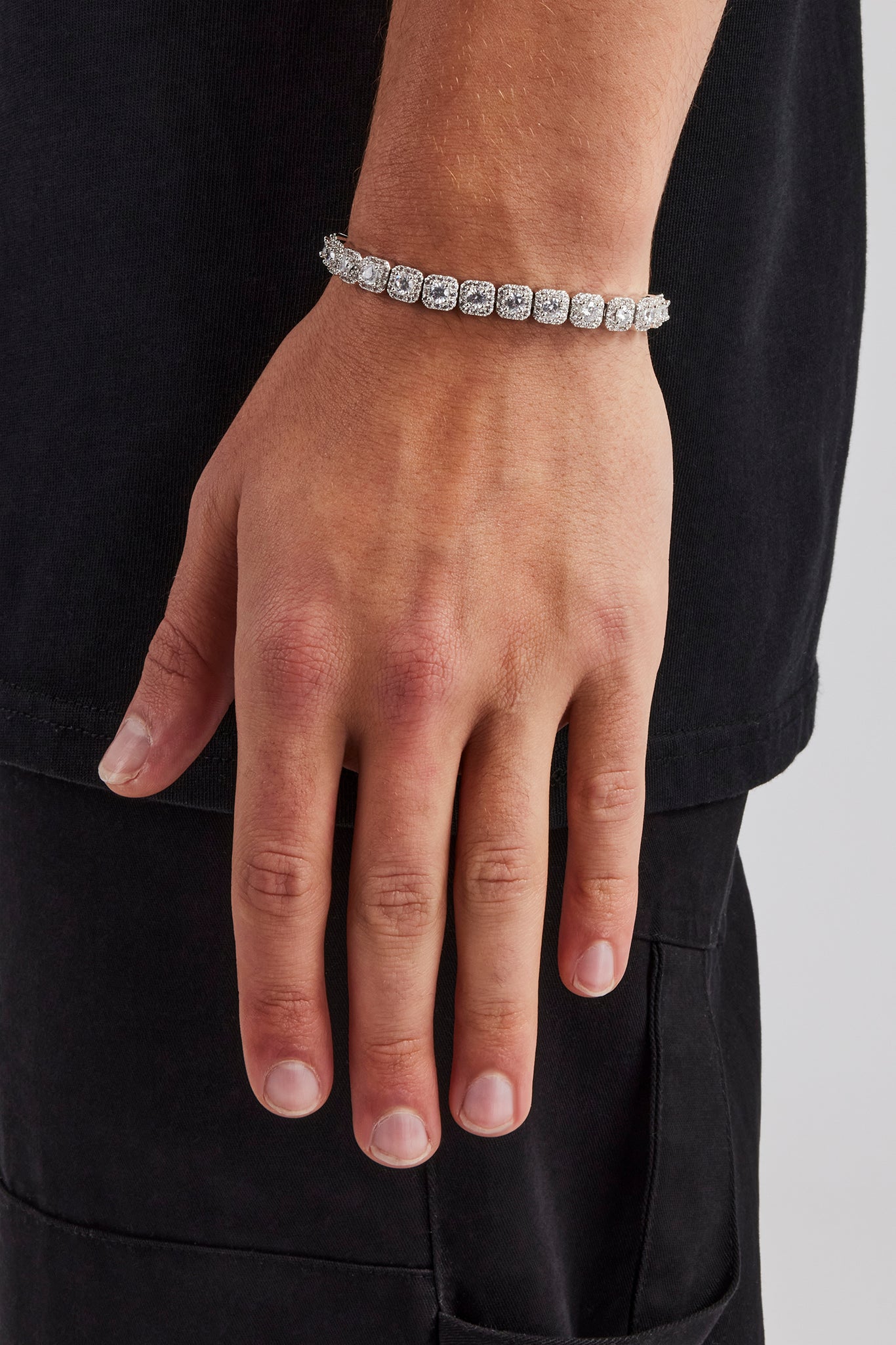 Clustered Tennis Bracelet - 7mm - White